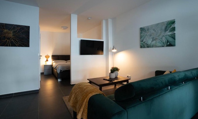 Fuldatal Apartamento | Modernes Ferienapartment: Komfort & Wohlfühlen