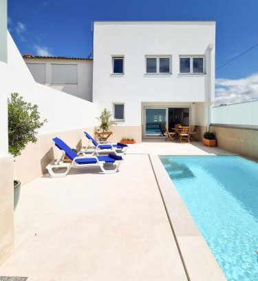 Vale Furado Casa | Modernes Haus mit spektakulärem Meerblick und Pool