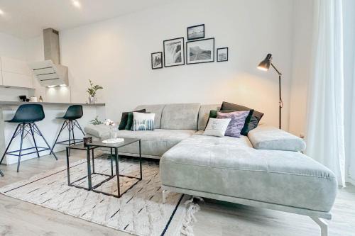 Mitte Apartamento | Modernes Trierer CityLoft mit großem Balkon