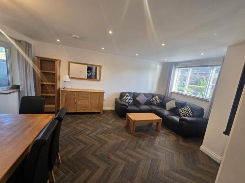 Wrexham Casa | Modernised 3 Bed House