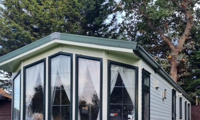 Cray Meadows Otro | Modernised 3 Bedrooms Mobile Home