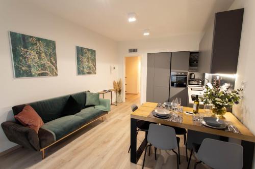 Bassano del Grappa Apartamento | Moderno Appartamento 140 Bassano Centro