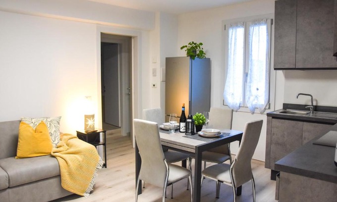 Como Apartamento | Moderno appartamento - 15 minuti dal centro e parcheggio pubblico gratuito
