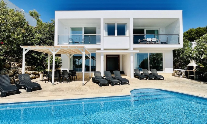 Port d'Addaia Casa | MODERNO CHALET CON MAGNÍFICAS VISTAS AL MAR