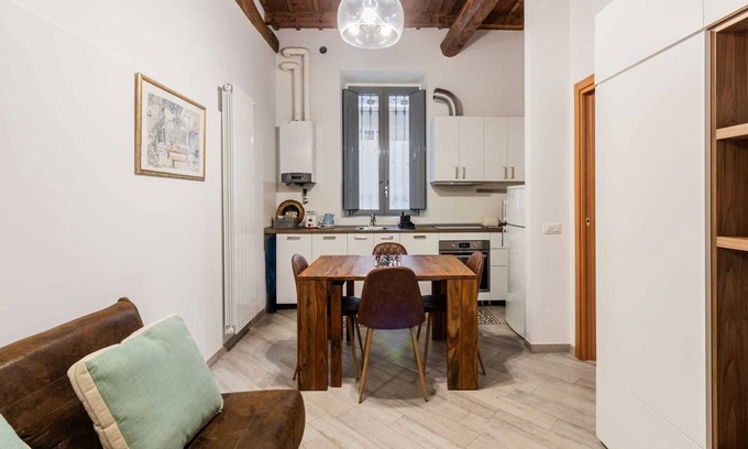 Corsico Apartamento | Moderno loft nel cortile di un casale storico