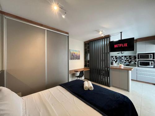 Campo Belo Apartamento | Moderno Studio Line Up - Vaga e AC | Delfhy