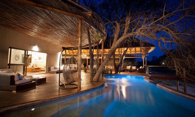 Thorny Bush Game Reserve Cabina | Moditlo River Lodge