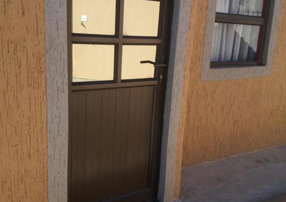 Maseru Cama Y Desayuno | Mohalalitoe Bed and Breakfast