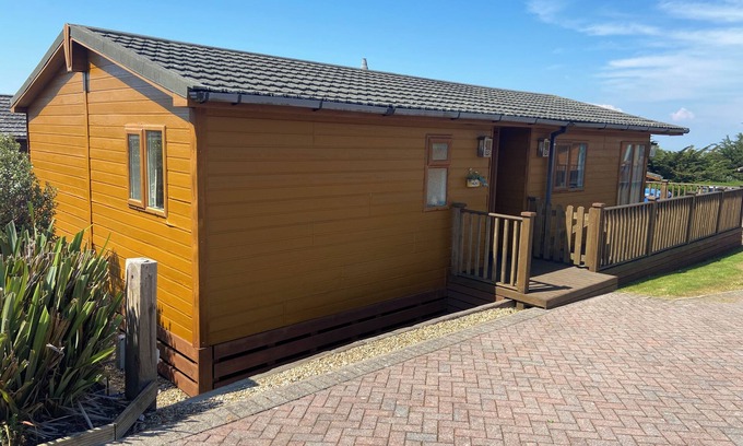Mullacott Cabaña | MOJO, pet friendly in Ilfracombe