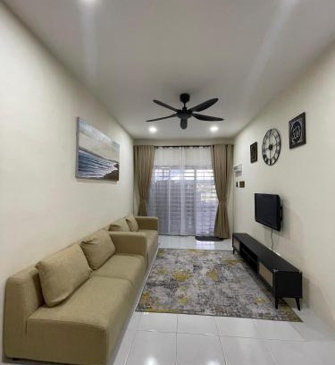 Bandar Seri Iskandar Casa | mOmma's Homestay