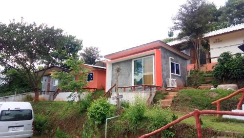 Pong Yaeng Casa | Mon View Doi