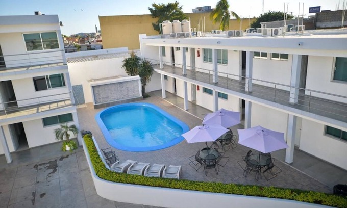 Mazatlán Hotel | Mona Inn