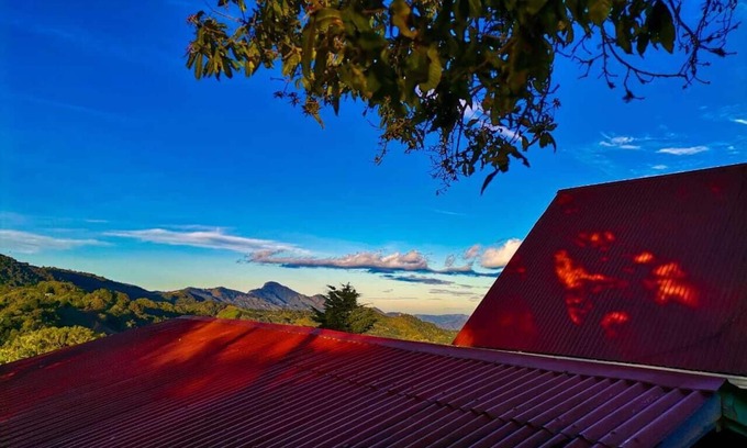 Cantón de Tarrazu Cabina | Monarca Cabin – The best view in the Area!