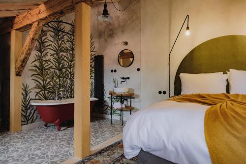 Cesky Krumlov Cama Y Desayuno | Monastery Garden Bistro & Rooms