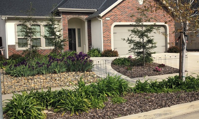 Merced Casa | Mondavi Cottage - a VRBO home perfect for university or medical Professionals
