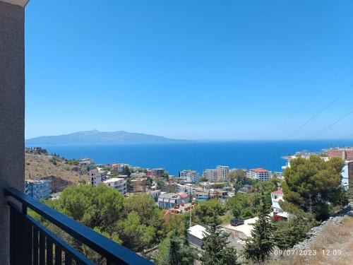 Qafe e Gjashtes Apartamento | Mondi Apartament