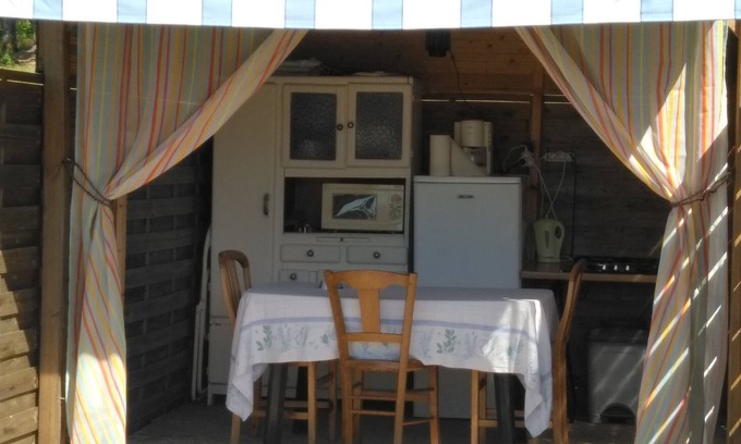 Magnien Cabaña | Mongolian yurt, on the edge of a forest and a hiking trail