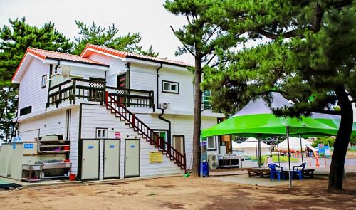 Pan-mal Casa | Mongsanpohaebyeon Pension