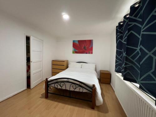 Canning Town South Casa | Monk Drive house