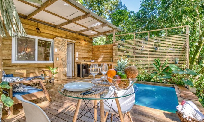 Bocas del Toro Casa | Monkey Tiny House - Private swimming pool