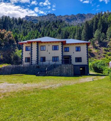 Lago Puelo Apartamento | Monoambiente en la Montaña - De Alojamientos Lago Puelo