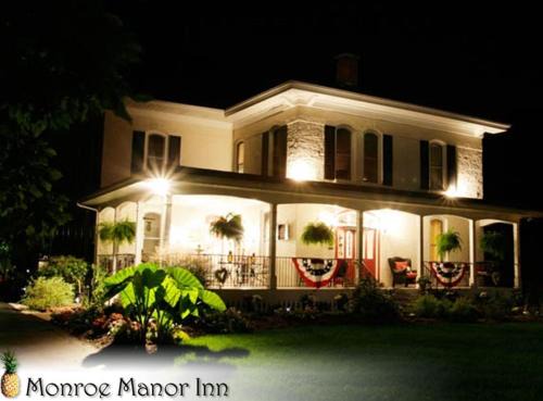 South Haven Cama Y Desayuno | Monroe Manor Inn