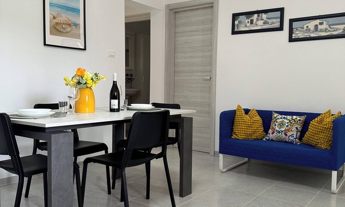Granelli Villa | MonSant Holiday House 100 meters from the sea