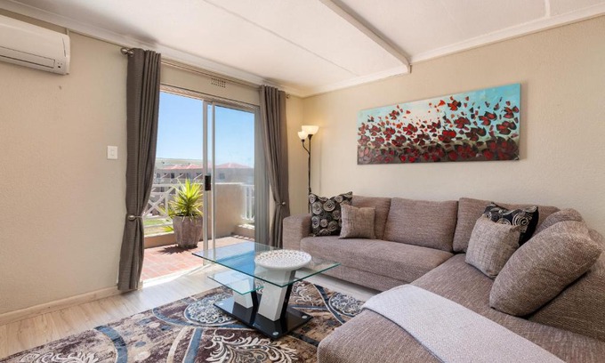 West Beach Apartamento | Mont Serrat 58 by CTHA