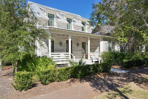 Palmetto Bluff Casa | Montage 2 Bedroom Moreland Village Home 5736