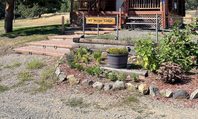 Helena Cabina | Montana Moose Lodge - 15 minutes to downtown Helena