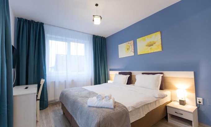 Tractorul Apartamento | Montana Studios