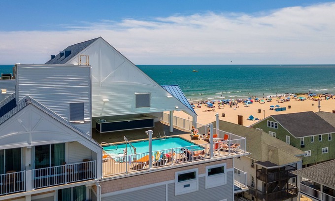 Ocean City Hotel | Monte Carlo Boardwalk Oceanfront Ocean City