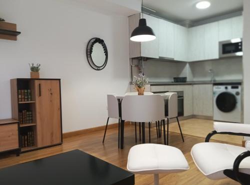 Los Corrales de Buelna Apartamento | Monte Dobra