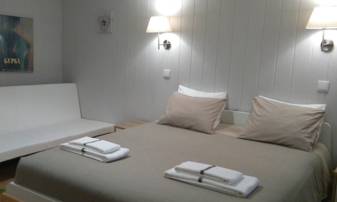 Montijo Casa | Familiar-Baño Privado-Alperce