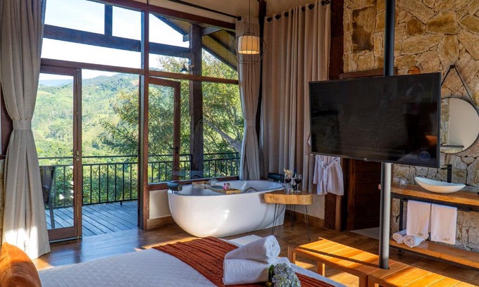 Centro Chalet De Esquí | Monte Mauá Chalés