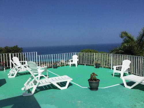 Mango Walk Casa | Montego Bay Guesthouse