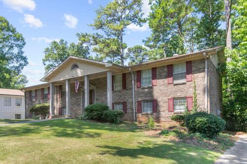 New Castle Casa | Monterey Drive Maison