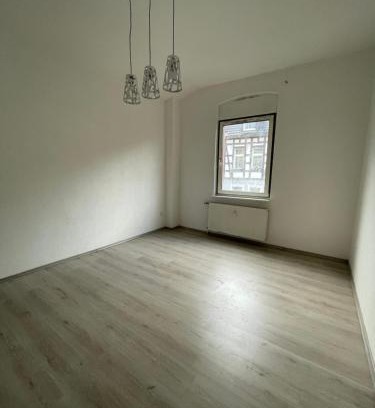 Rotthausen Apartamento | Monteurwohnung für 4 Personen