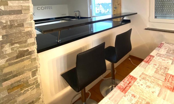 Ensdorf Apartamento | Monteurzimmer Pavan P3, Apartment for Workers, KEINE Ferienwohnung