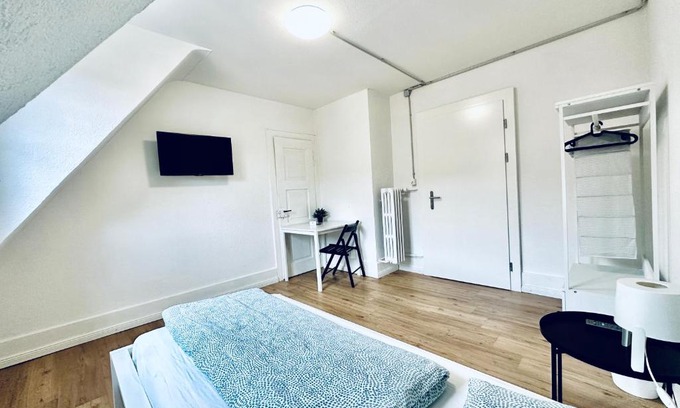 Balsthal Apartamento | Monteurzimmer - Worker's accommodation - ZIMMERzuVERMIETEN in Balsthal Solothurn
