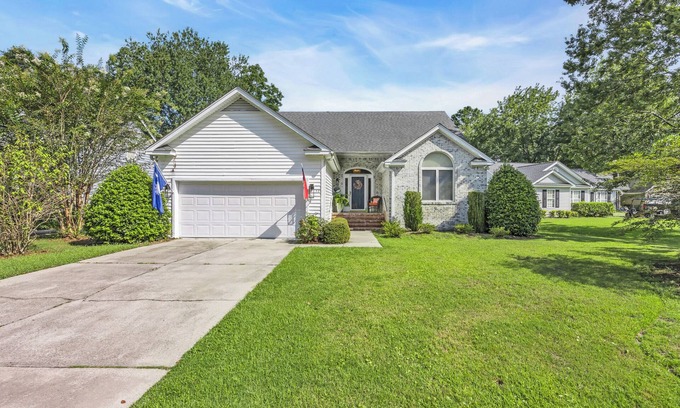 Pawleys Island Casa | Monthly rental 2 bedroom home within minutes to beach