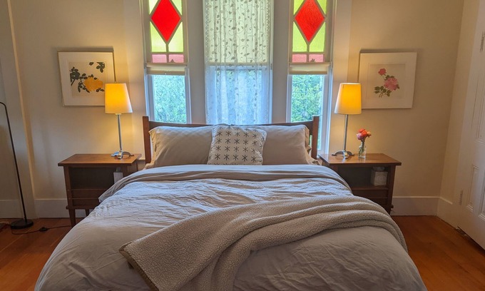 Port Townsend Casa | Monthly Rental Only - Uptown Historic District -Beautiful 1889 Victorian Home