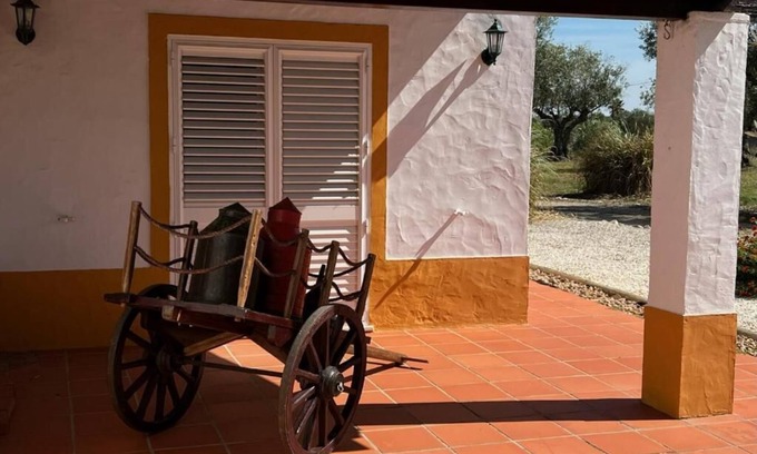 Avis Otro | Montinho do Poço - An Alentejo mountain exclusively for your family and friends!