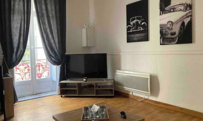 Comedie Apartamento | Montpellier F3 Immeuble au Charme Haussmanien
