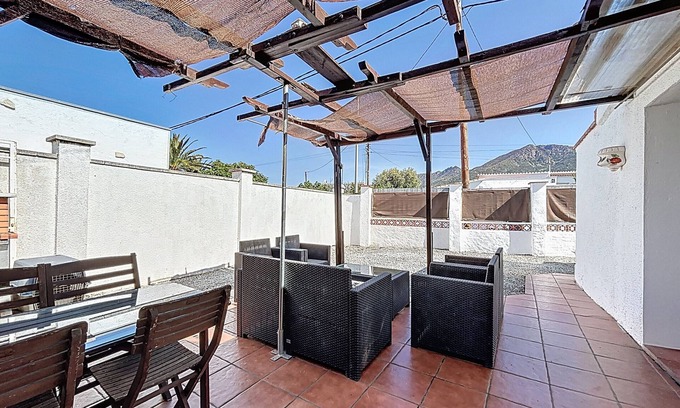 El Mas Bosca Villa | Montsia 5 - Casa con jardín y dos habitaciones