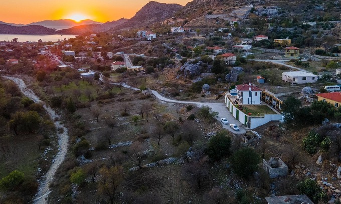 Sogut Villa | Monza Royal Söğüt Daily Weekly Rentals