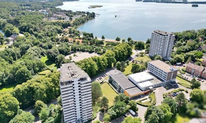 Ploen Apartamento | Mooi: Fantastisches Apartment mit Seeblick und Stil, Netflix