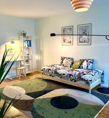 Keskinen District Apartamento | Moomin Lover Home in Central Helsinki - Pool & Sauna