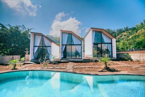 Songan Cama Y Desayuno | Moon Batur Cabin