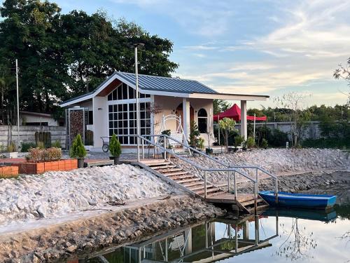 Udon Thani Casa | Moon Stars Mars Homestay